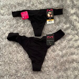 Maidenform 2 Pairs Comfort Devotion Black Thongs Size 5/S NWT